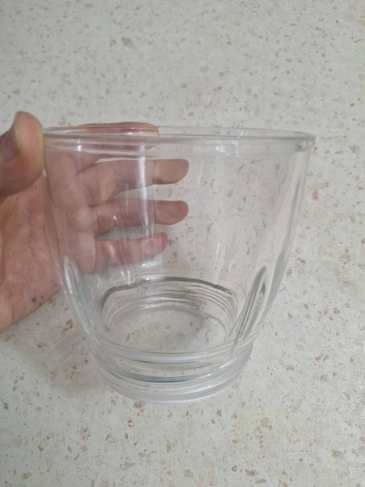 شیشه آسیاب خردکن